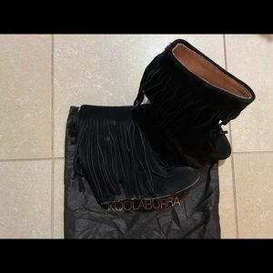 New Koolaburra Black Suede Fringe Wedge Booties Size 7